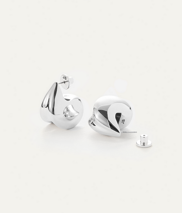 Womens Small Paige Puffs in High Polish Silver