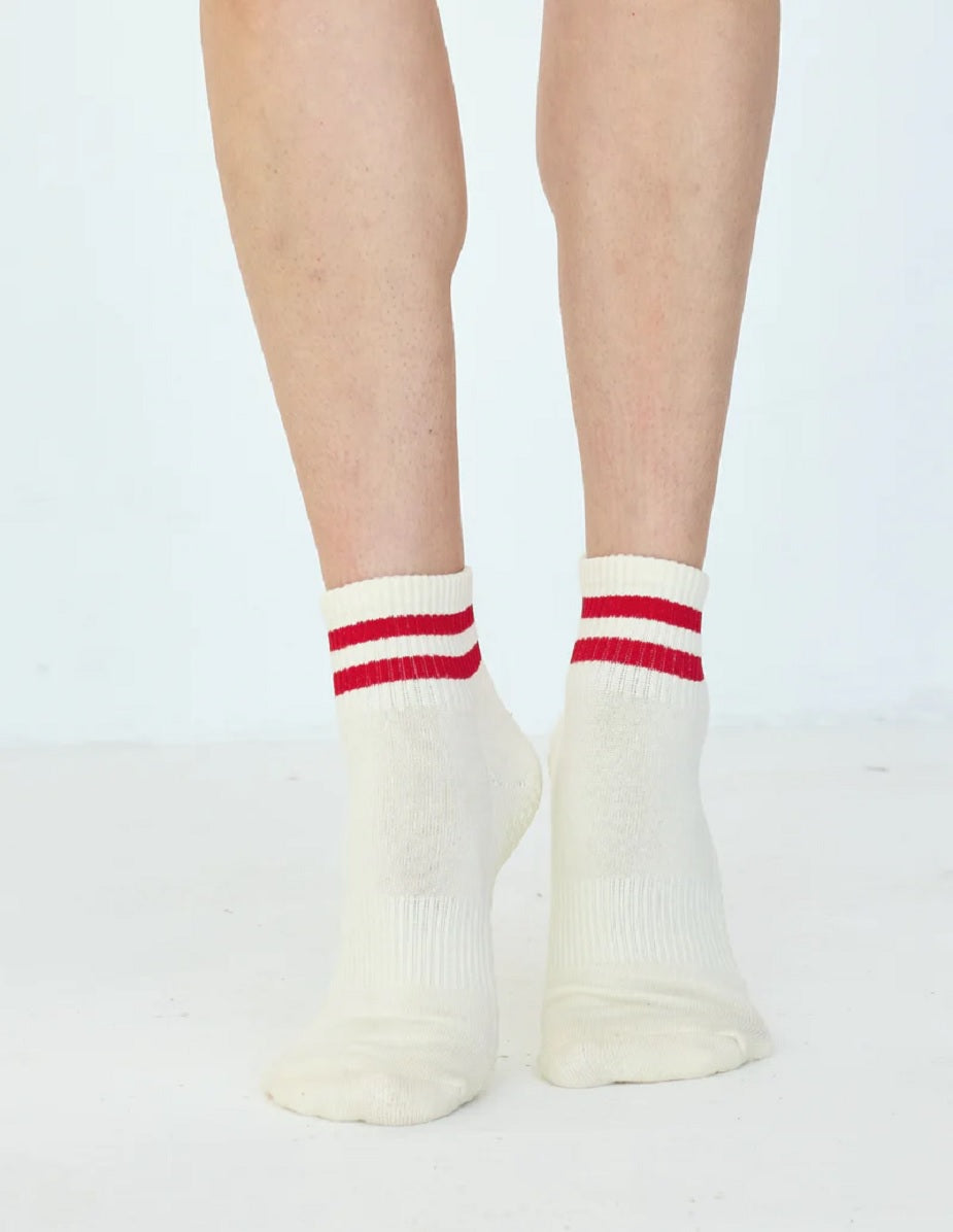 The Boyfriend Sock in Off-White and Red
