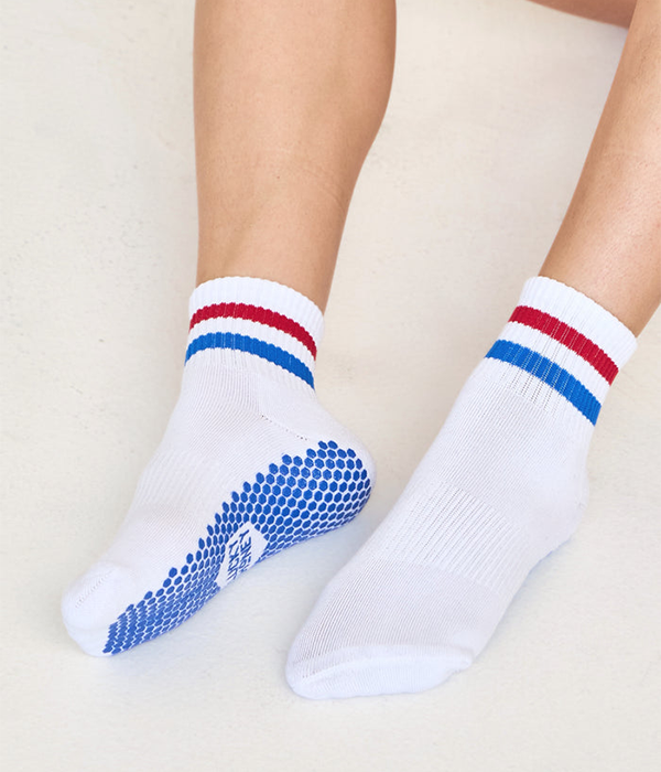 The Boyfriend Grip Sock in Red and Blue