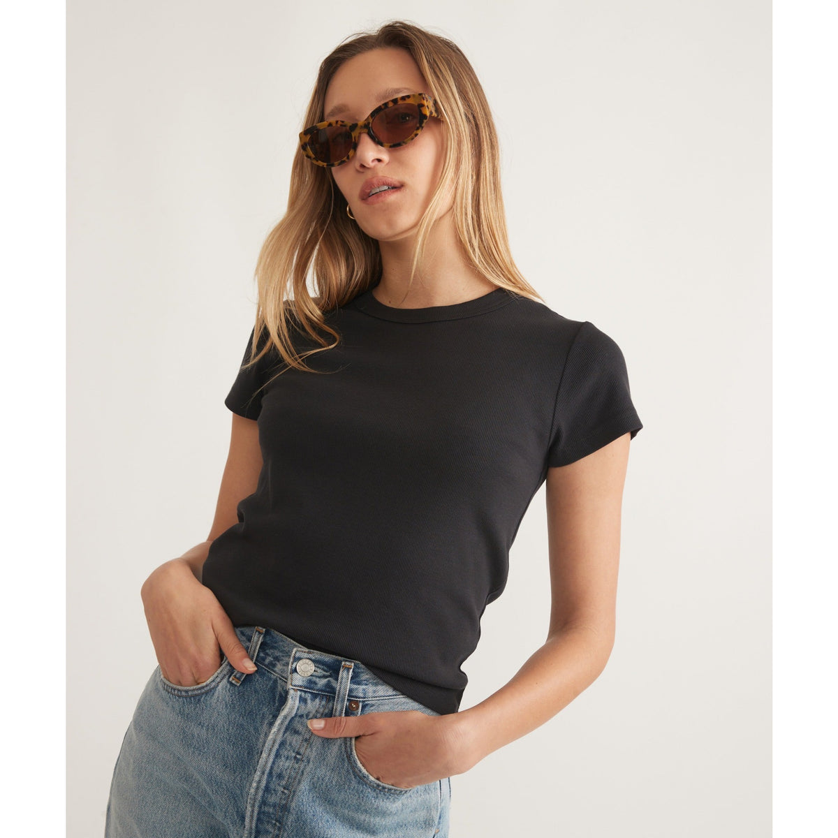 Marine Layer Womens Lexi Rib Sun-In Crew Tee in Faded Black - Faded Black