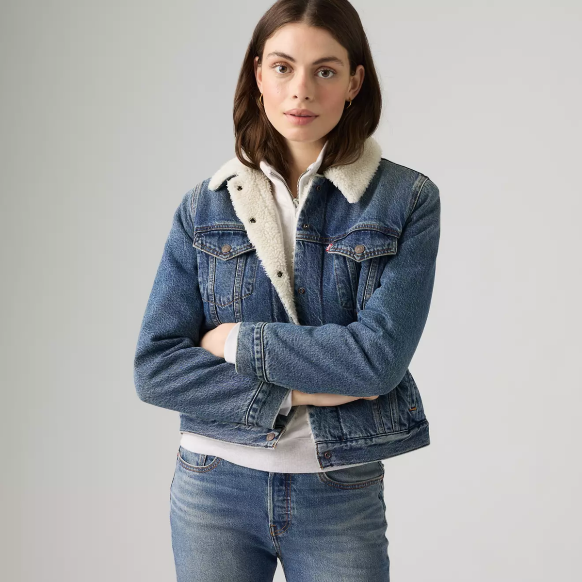 Levis Premium Womens Original Sherpa Trucker in Hold A Candle-Hold A Candle - Medium Wash