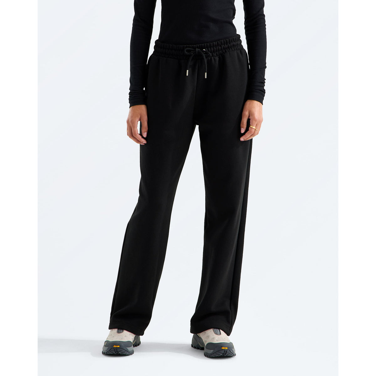 The North Face Womens TNF Essential Simple Dome Straight Leg Pant - TNF Black/TNF Black