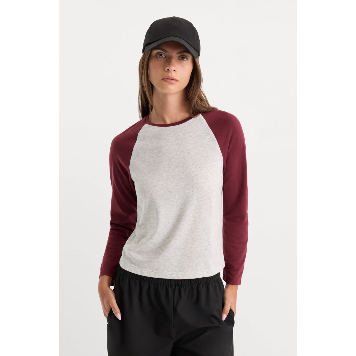 Good American Womens The Long Sleeve Raglan Tee - Vintage Grey