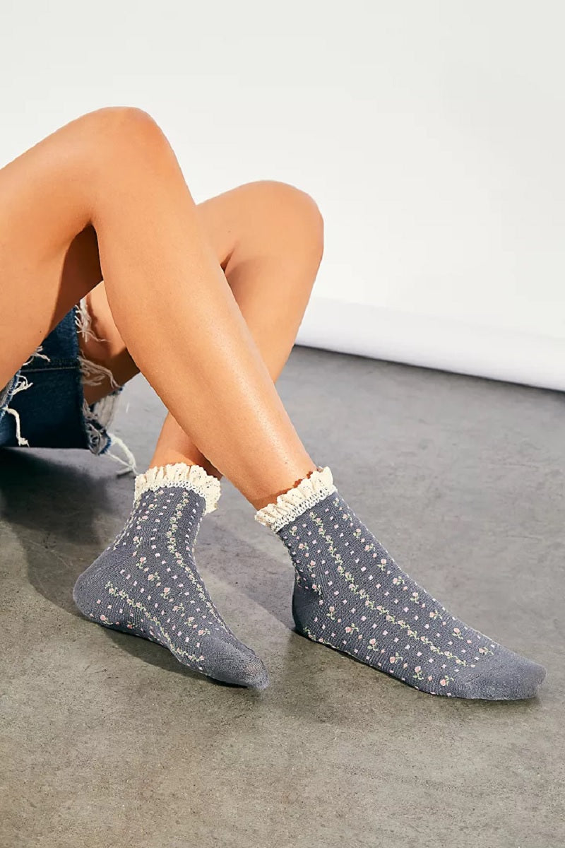 Womens Rosebud Waffle Knit Ankle Sock