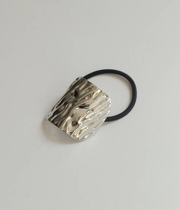 Womens Wide Textured Metal Ponytail Hair Tie | Silver