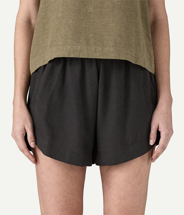 Womens Garden Island Shorts