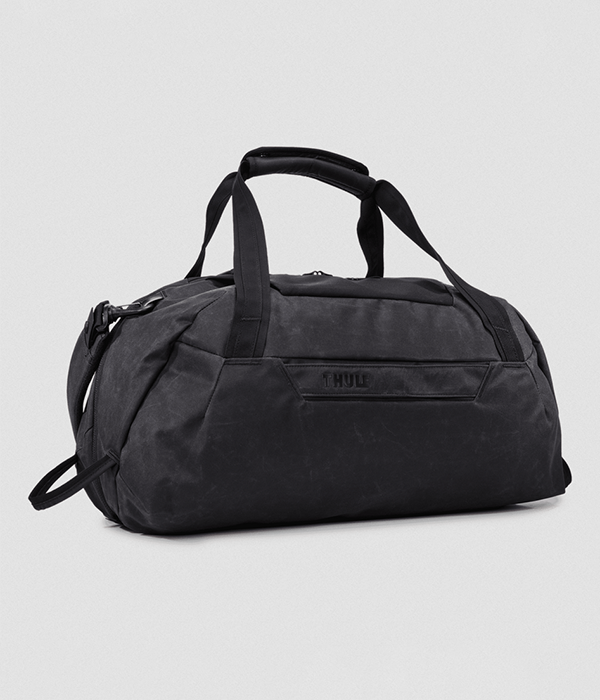 Aion Duffel 35L in Black
