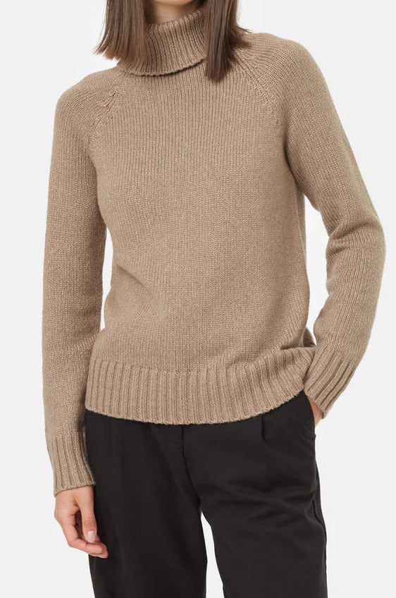 Womens Highline Wool Turtleneck Sweater