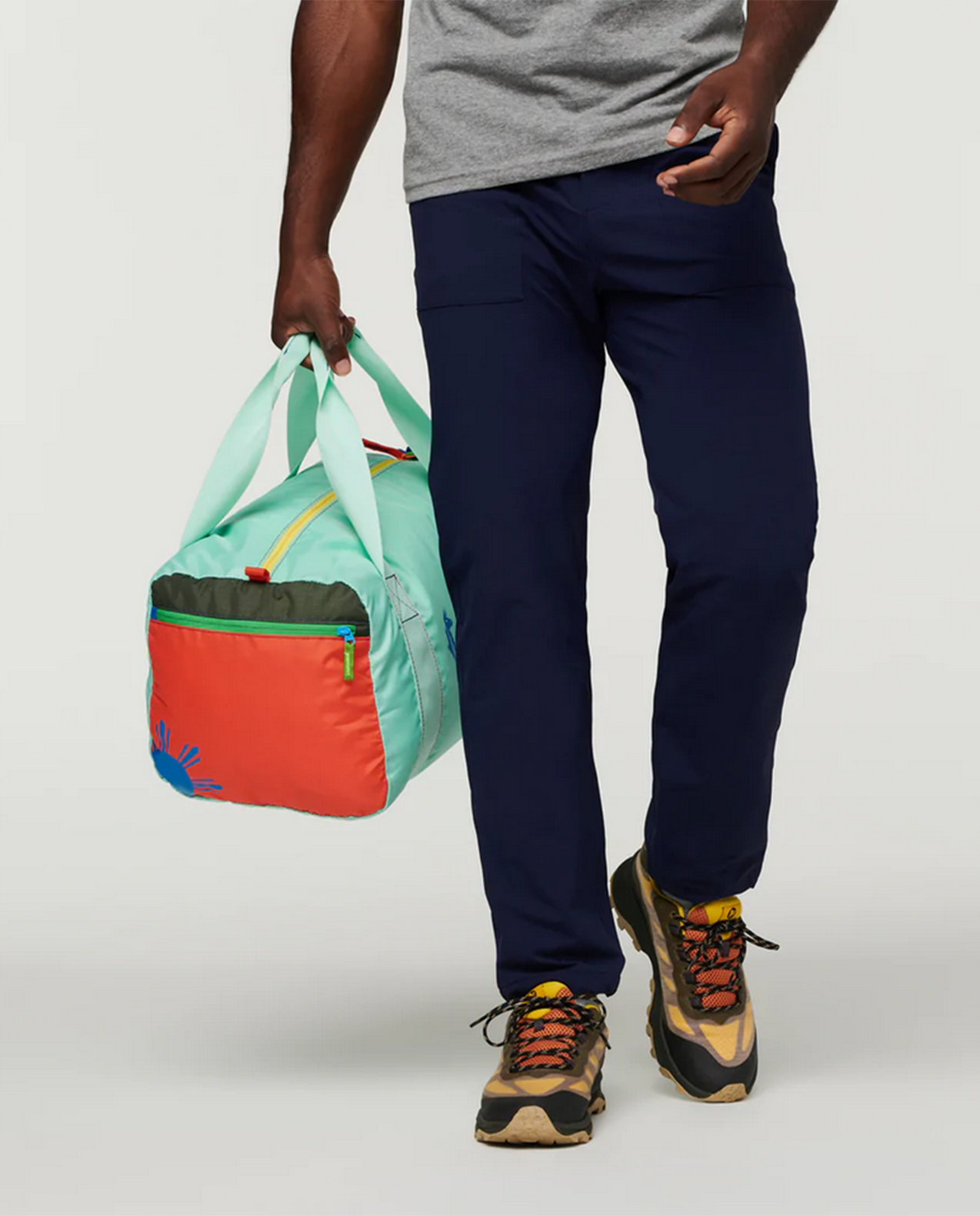 Mariveles 32L Duffel Bag in Del Dia