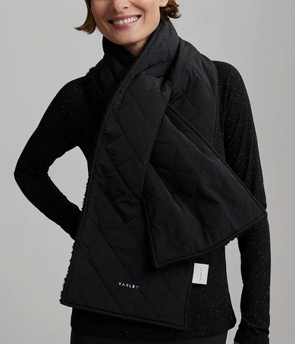 Womens Coronet Quilt Sherpa Scarf