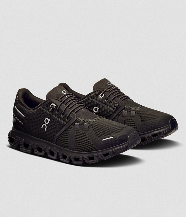 Womens Cloud 6 in Black | Black