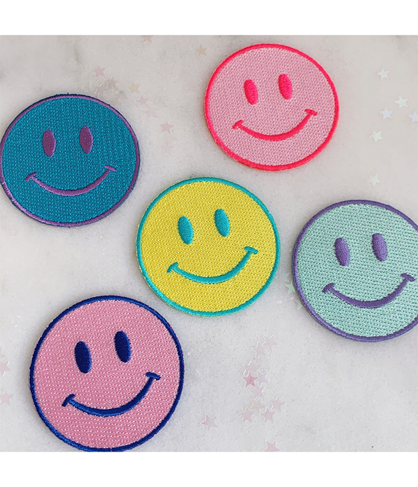 Smiley Daisy Patch | Lilac