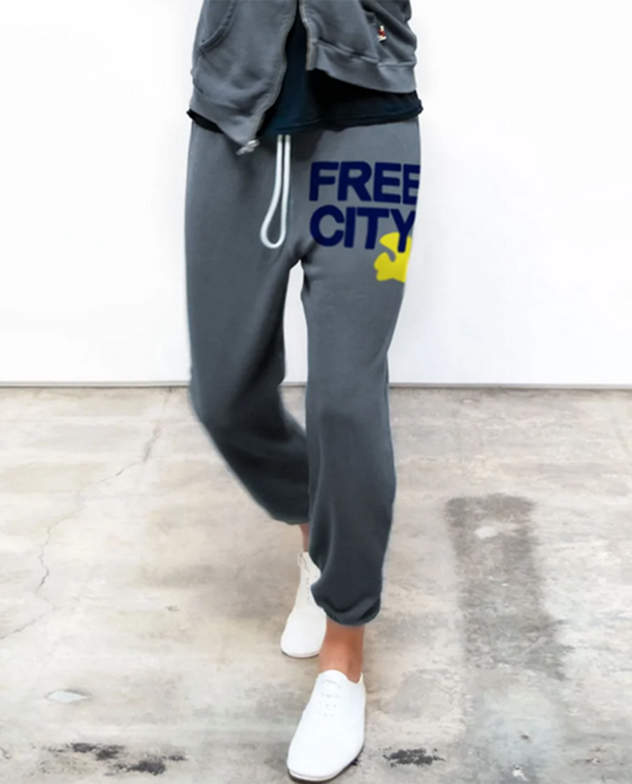 FREE CITY Womens Superfluff Lux OG Sweatpant