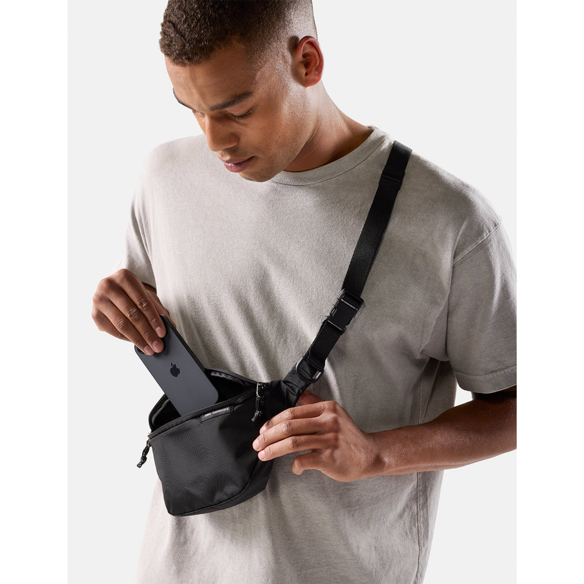 Matador 2L Lite Sling - Black - Black
