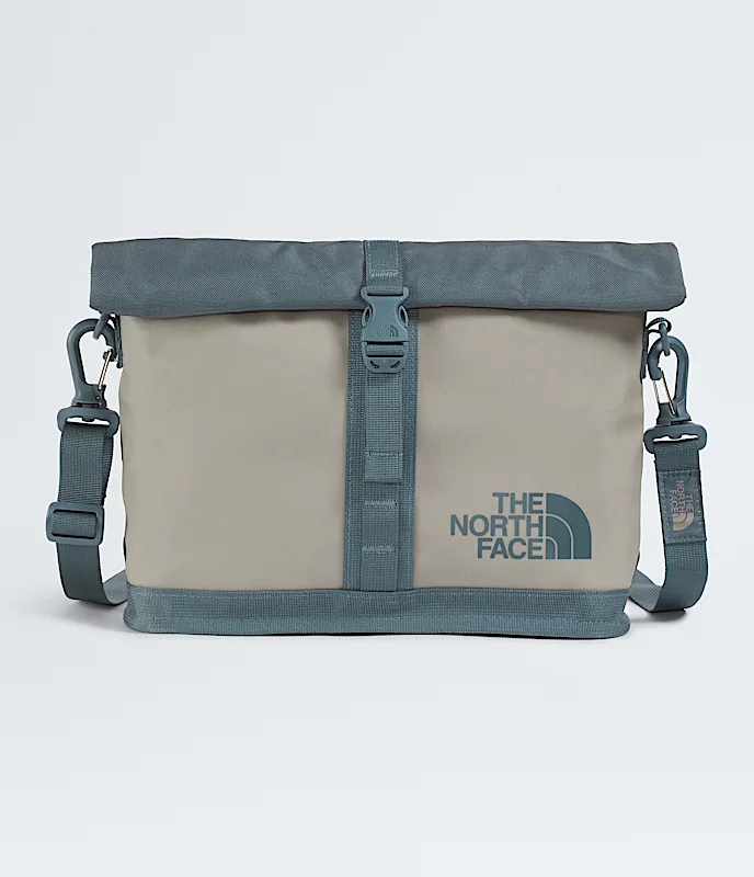 Base Camp Shoulder Bag S25
