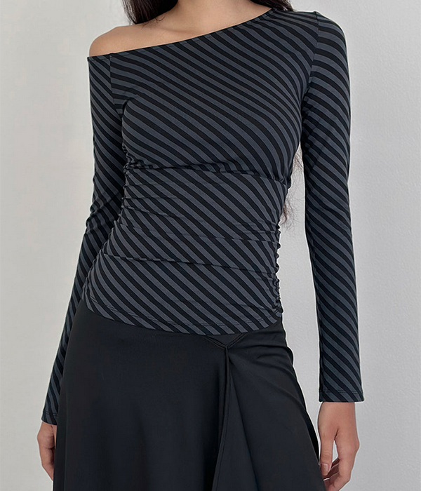 Womens Hoang Top