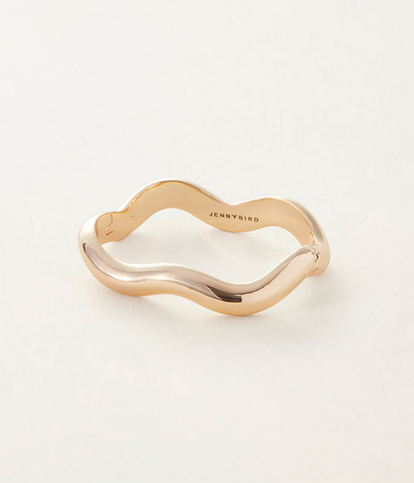 Womens Ola Bangle in High Polish Gold