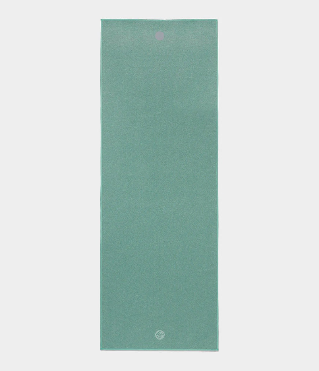 Yogitoes Yoga Mat Towel in Wasabi