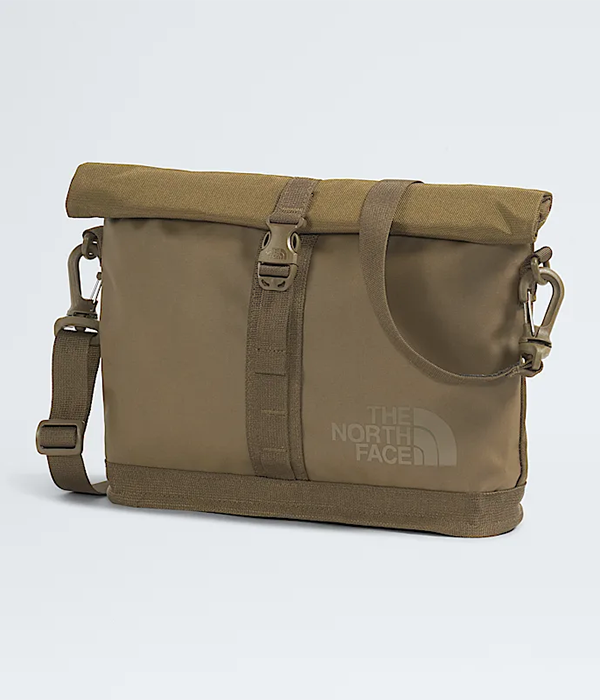Base Camp Shoulder Bag S25