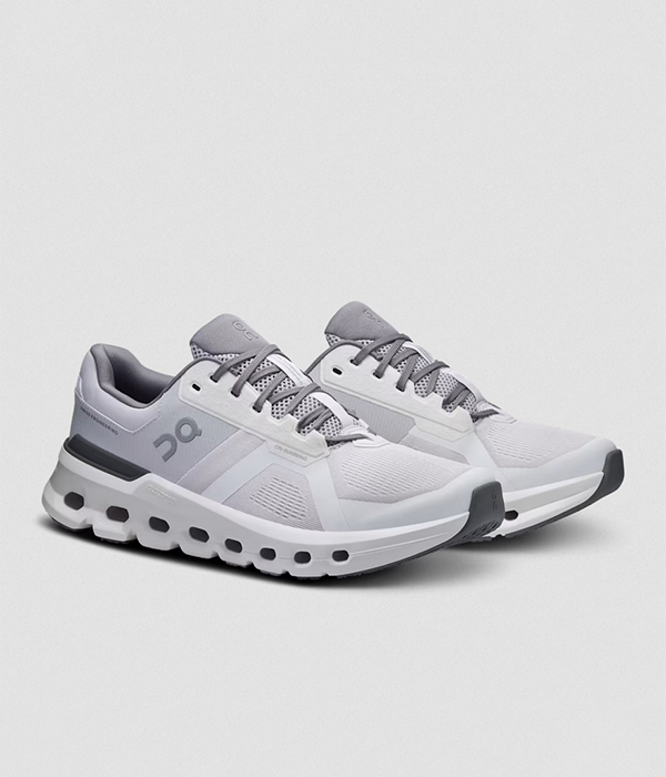Mens Cloudrunner 2 in Frost | White