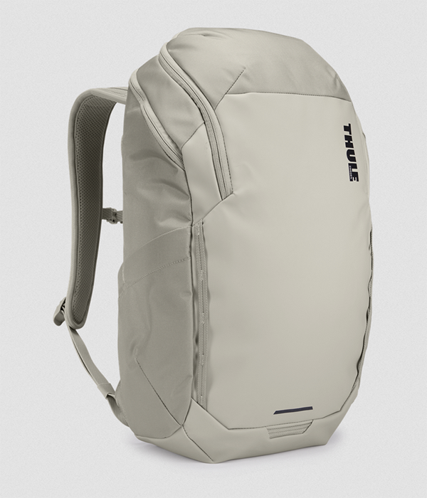 Chasm Laptop Backpack 26L in Soft Sand