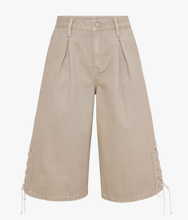 Womens Bobbi Short