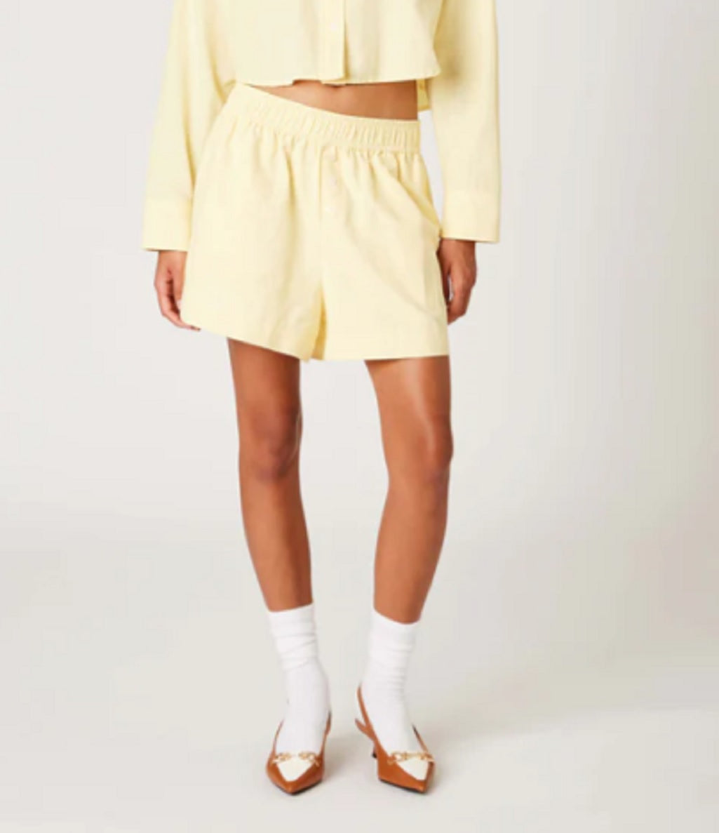 Womens Juniper Short