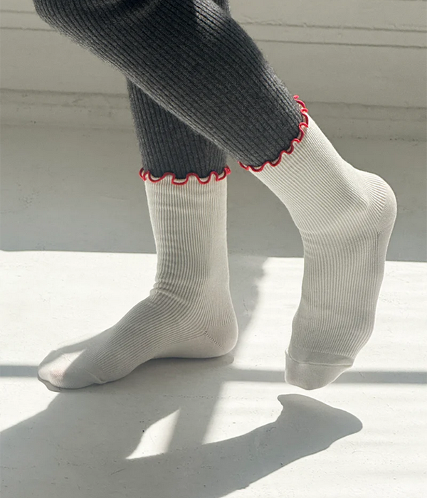 Womens Ruffled Modal Socks