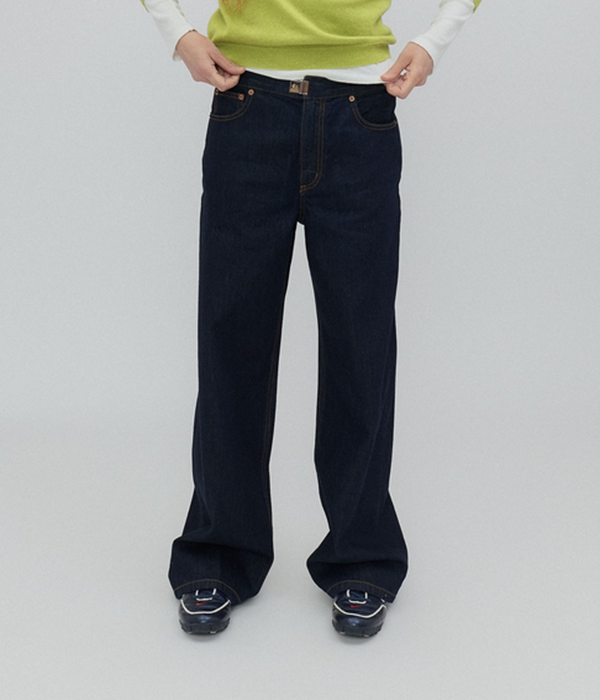 Womens Buckle Jean in Indigo / Indigo