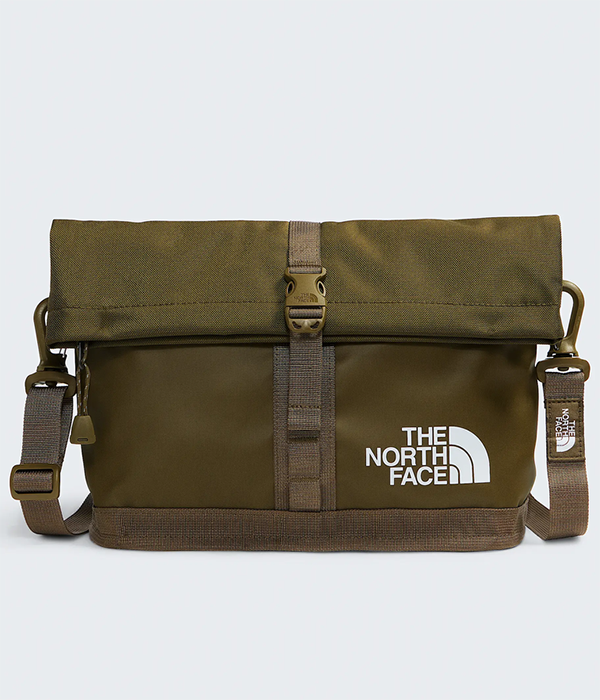 Base Camp Shoulder Bag S25