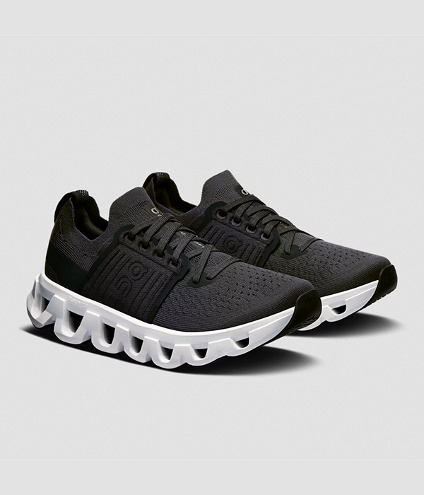 Womens Cloudswift 4 in Black | White