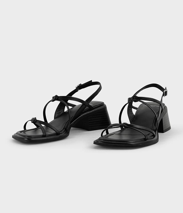 Womens Ines in Black A