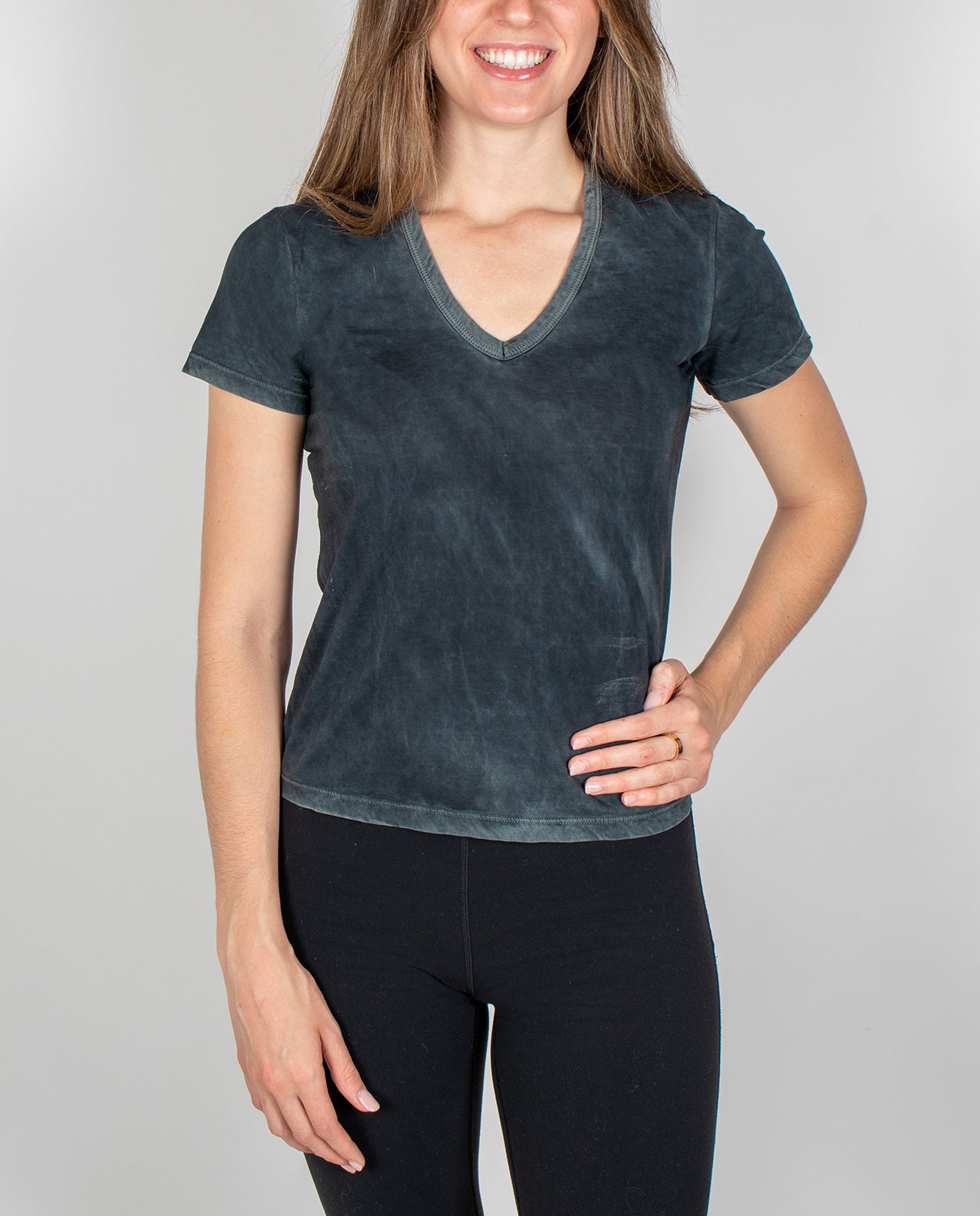 Cotton Citizen Womens Standard V-Neck
