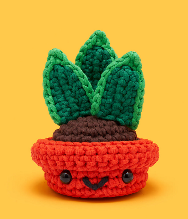Otis the Snake Plant Crochet Kit