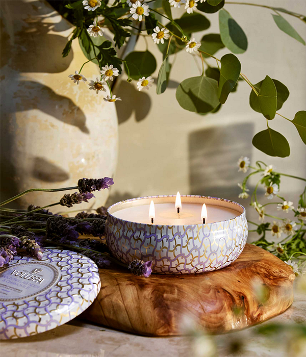 VOLUSPA 3 Wick Tin Candle 40 Hour