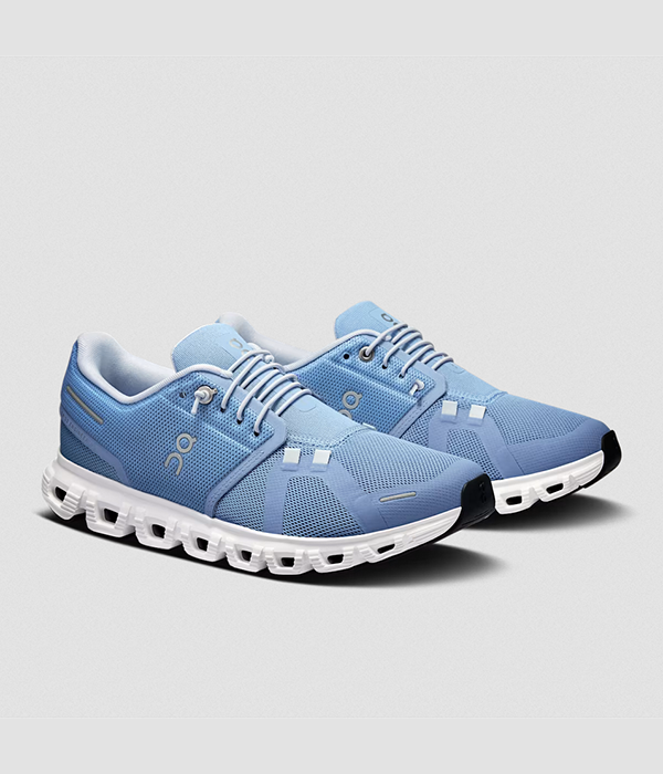 Womens Cloud 6 in Chambray | White