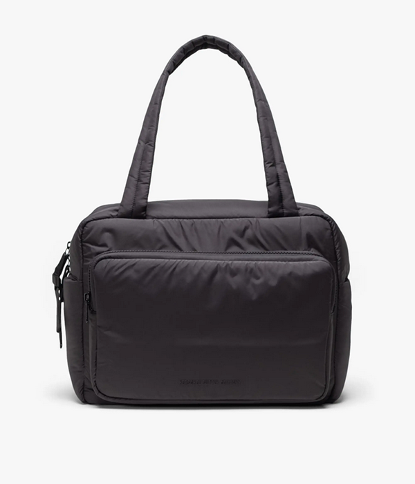 Cloudform Duffle in Black S26