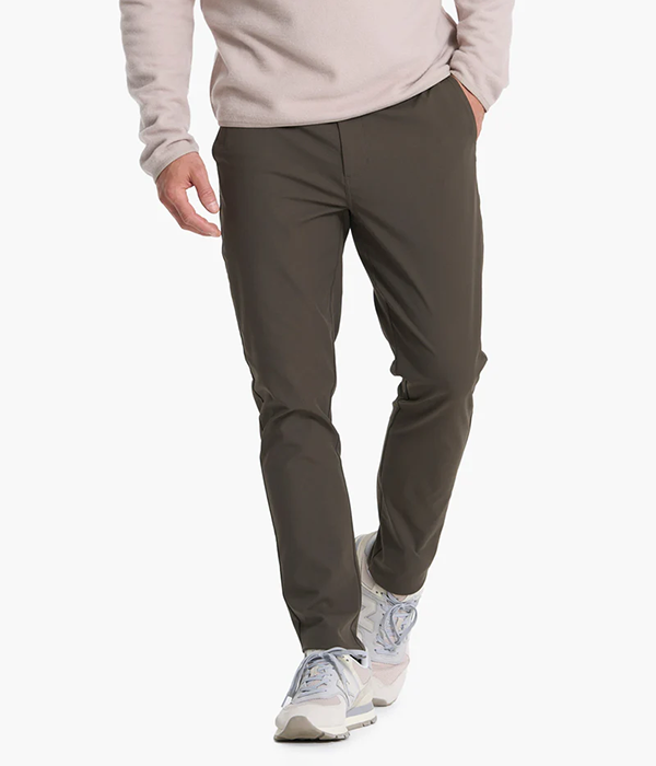 Mens Cascade Tech Chino Pant