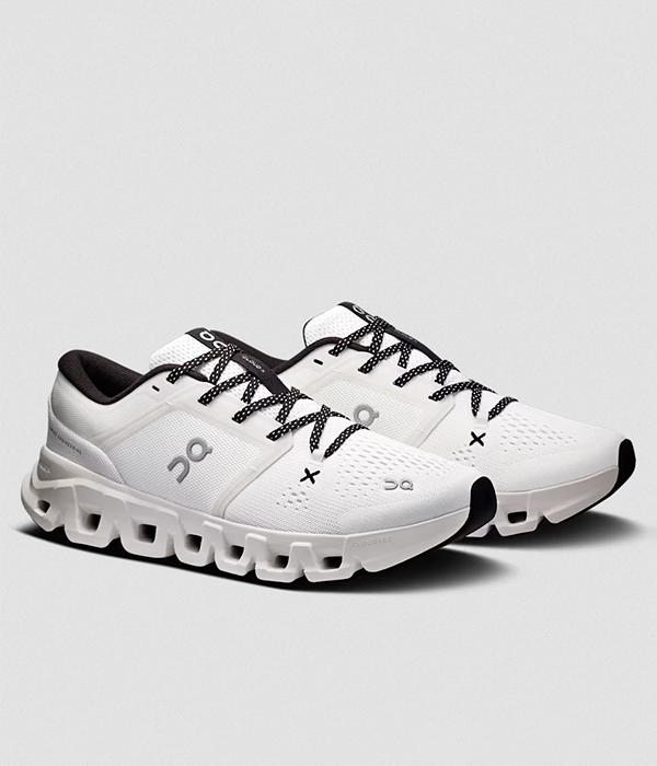 Womens Cloud X 5 in White | Black
