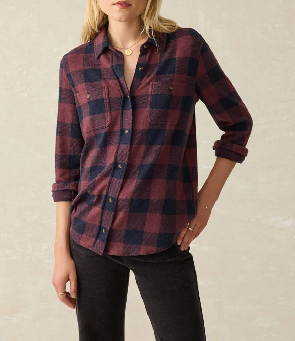 Womens Legend Sweater Shirt B
