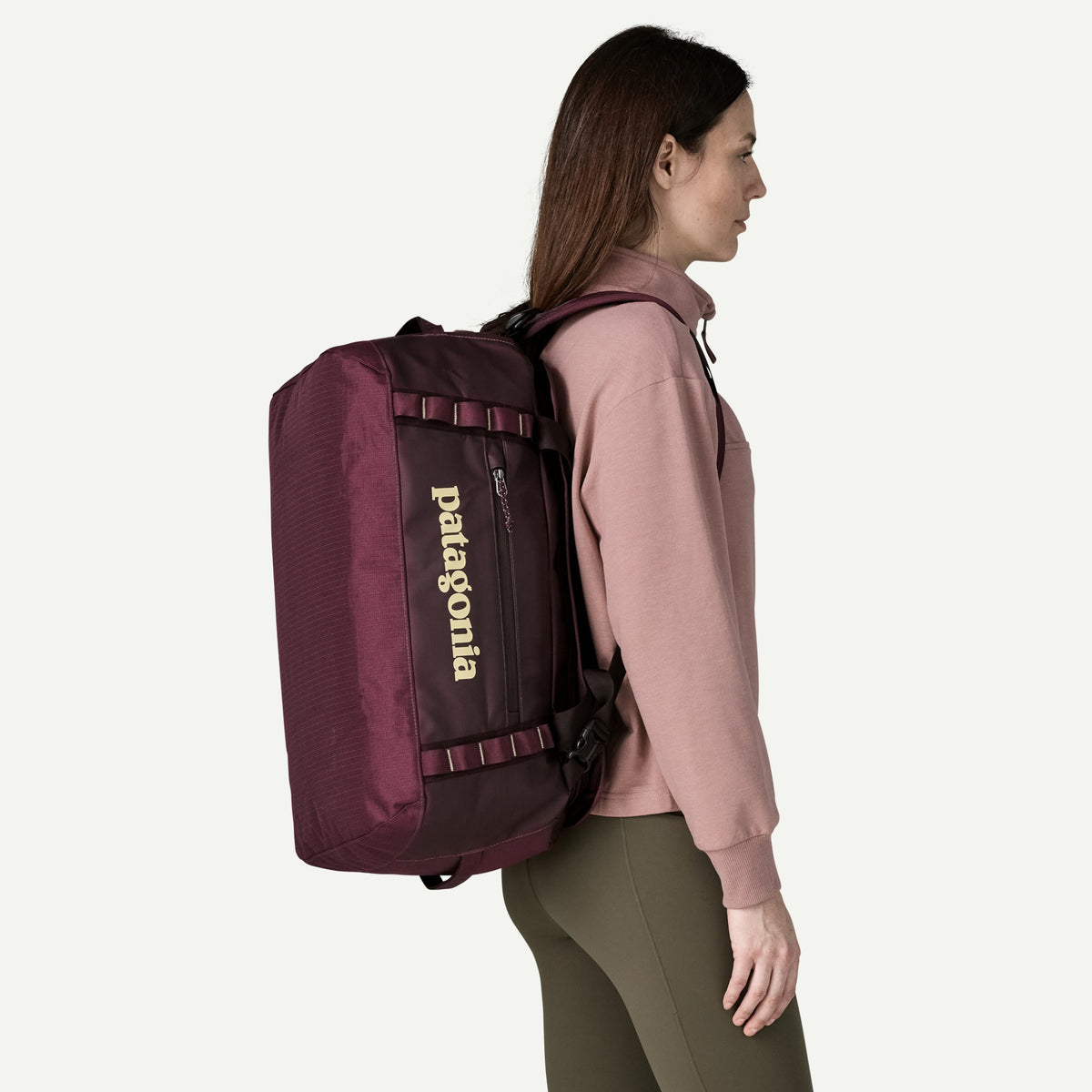 Patagonia Black Hole Duffel 40L - BYFG_Berry Fig