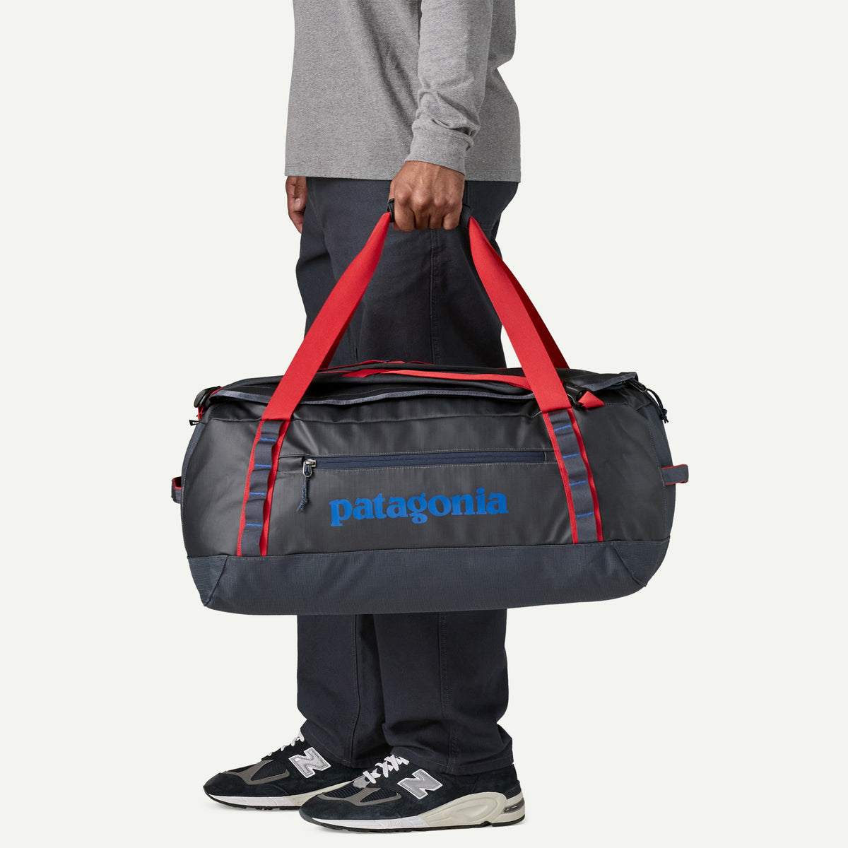 Patagonia Black Hole Duffel 55L - SMRE_Smolder Blue w/Amanita Red