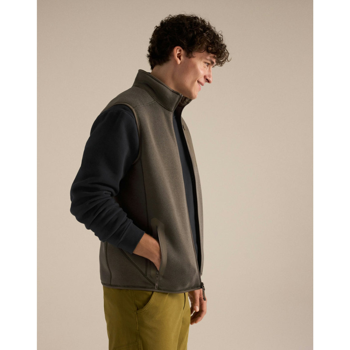 Arcteryx Mens Covert Vest F26 - Mongoose Heather