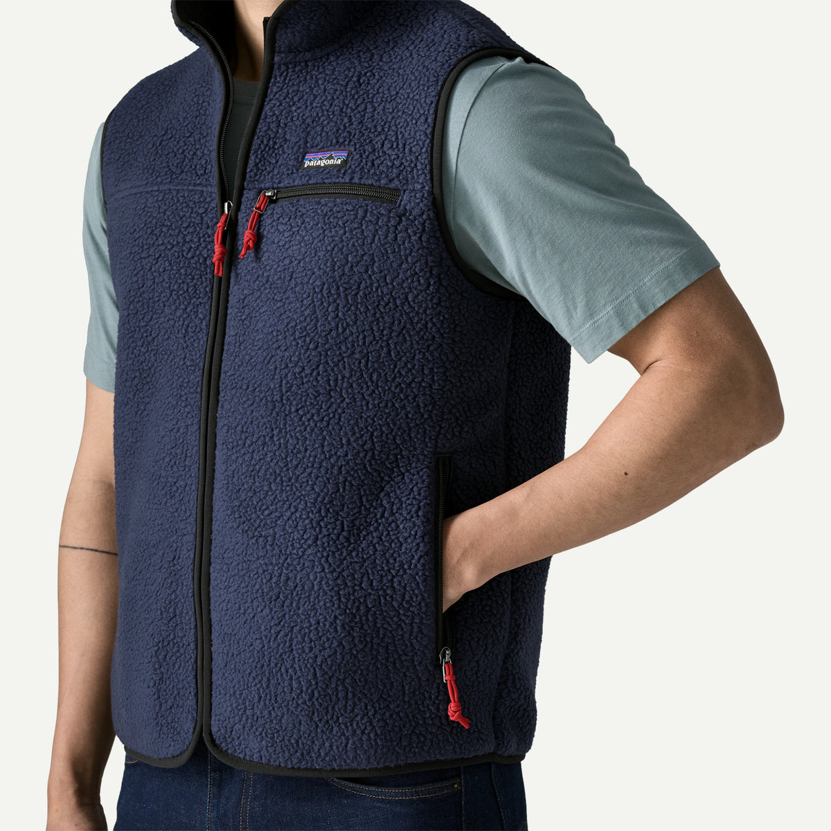 Patagonia Mens Retro Pile Vest F26-New Navy