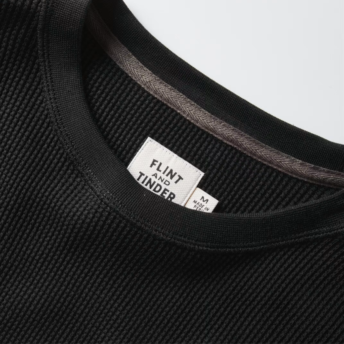 Flint and Tinder Mens Waffle Thermal Crewneck-Black
