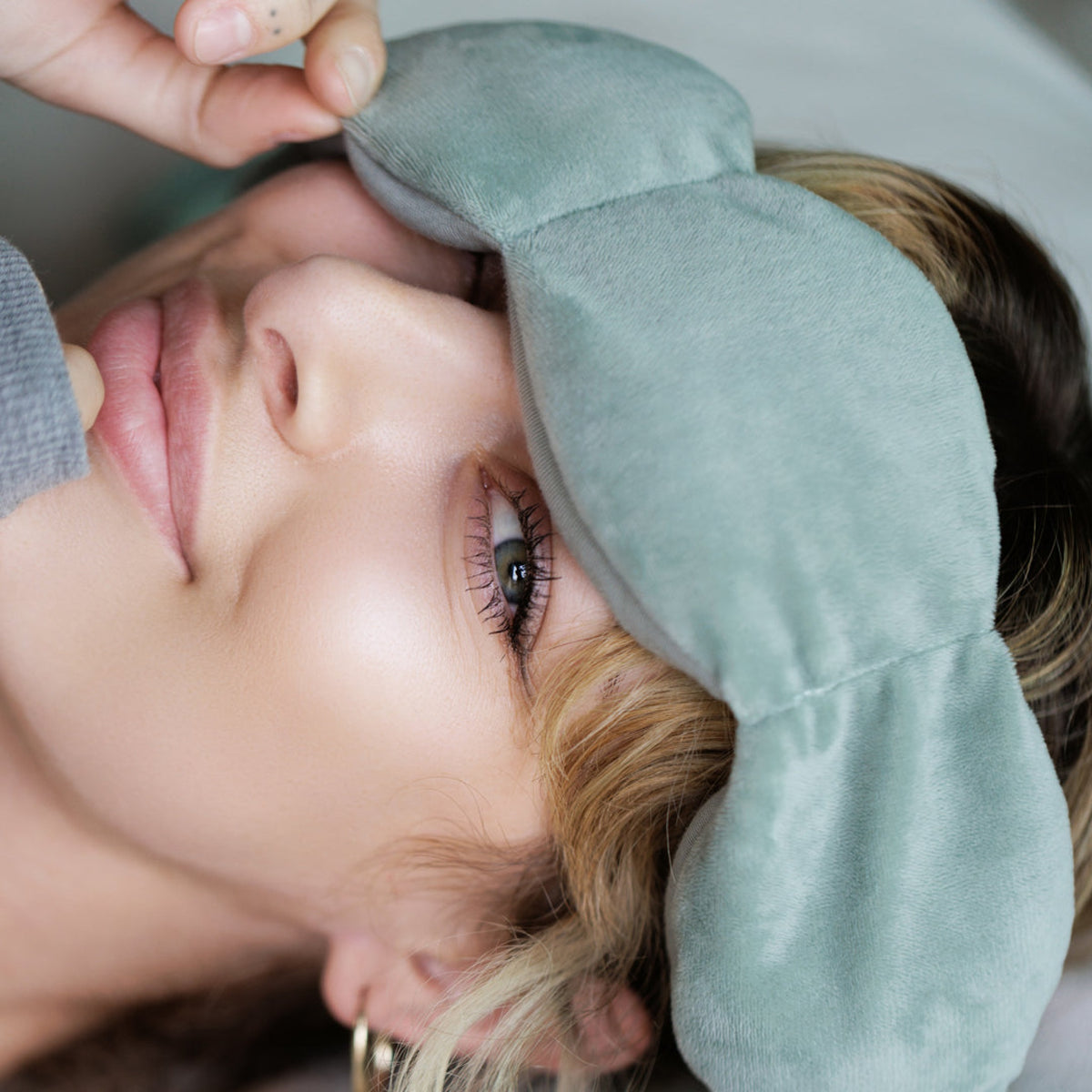 Nodpod Onyx Weighted Sleep Mask - Eye Mask
