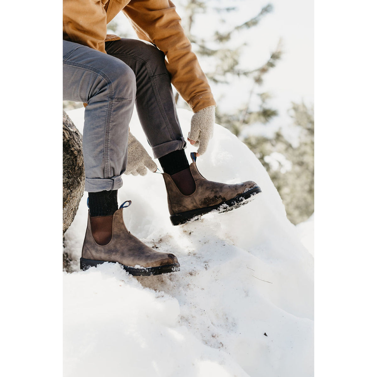 Blundstone Unisex Thermal Chelsea Boots - Rustic Brown
