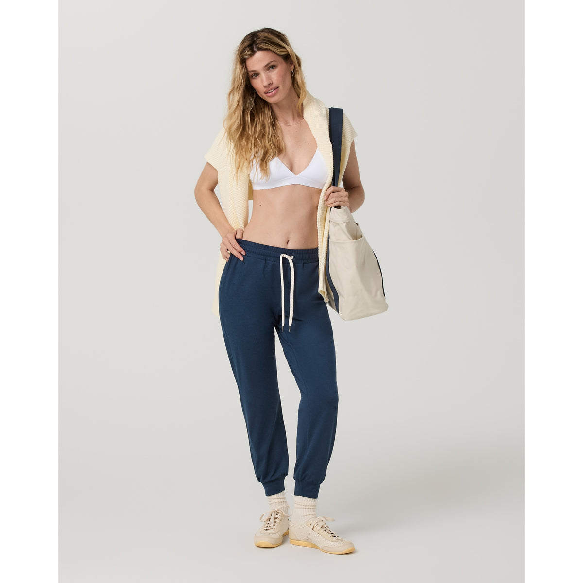 Vuori Vuori Womens Performance Jogger - Blue Coast Heather