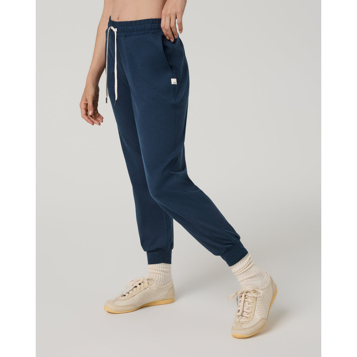 Vuori Vuori Womens Performance Jogger - Blue Coast Heather