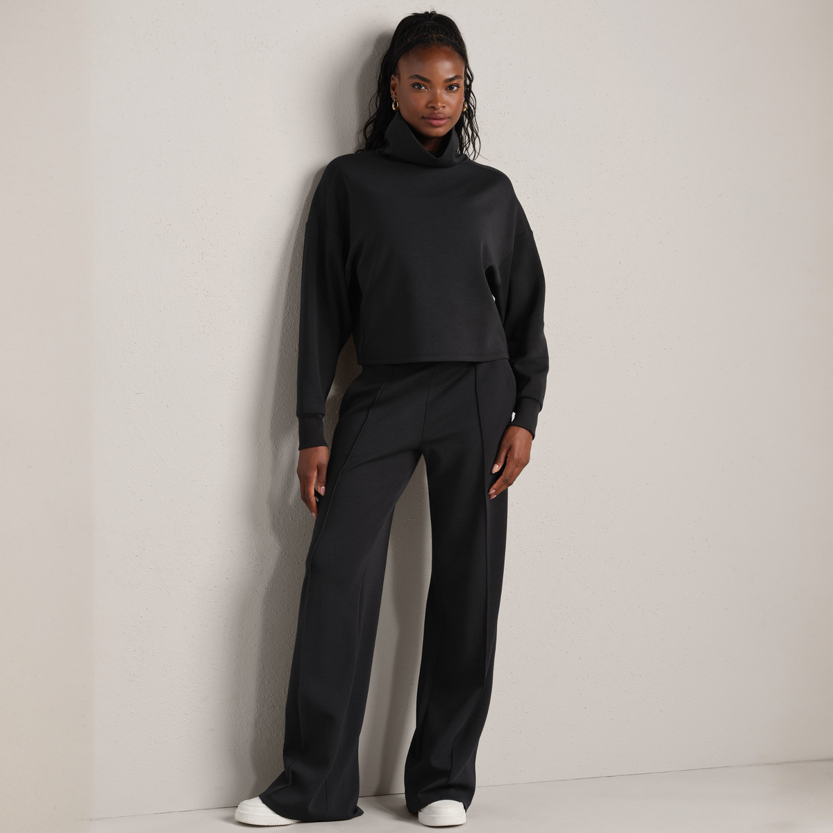 Rhone Womens Dreamglow Mock Neck in Pure Black Heather-Pure Black Heather
